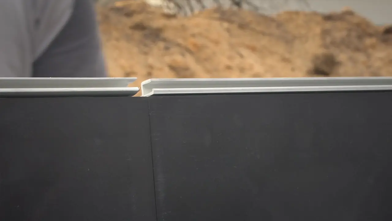 Einhängeprofile Wandelemente-Pool eine Linie